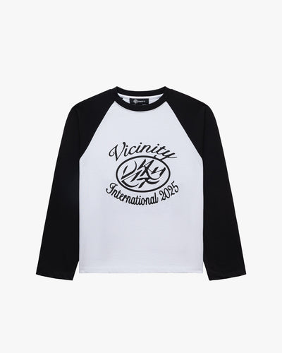INTERNATIONAL LONGSLEEVE BLACK/WHITE
