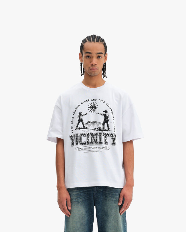 SIX SHOOTER DUEL TEE WHITE